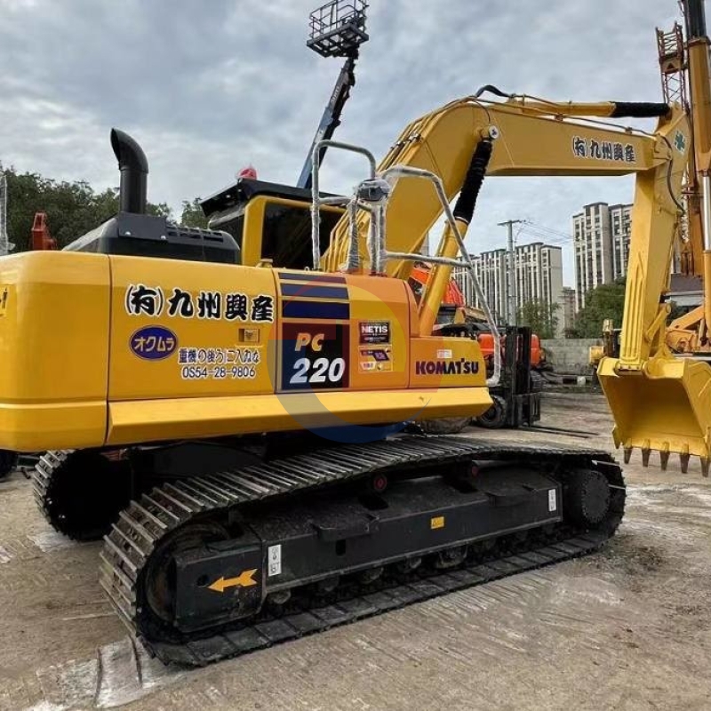 22Ton Used Crawler Excavator Komatsu PC220-8 Secondhand Construction Machinery