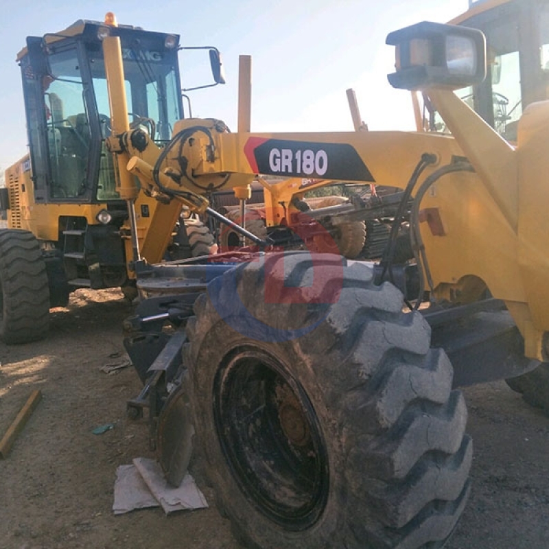 Hot Selling Used XCMG GR180 High-Performance Motor Grader