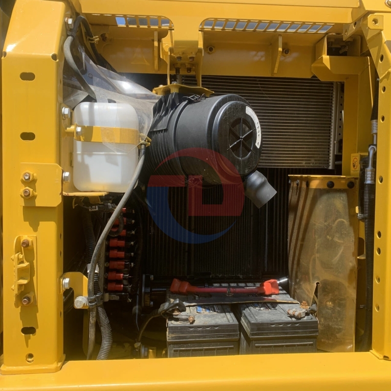 Used Original Komatsu PC130-8 Crawler Excavator 13ton Japan Made with Core Engine Second-Hand Komatsu  PC130-8