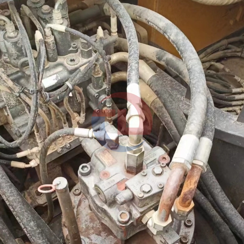 Good Price Second-hand Volvo 300 Excavator Used Excavator VOLVO EC300 Crawler Excavator