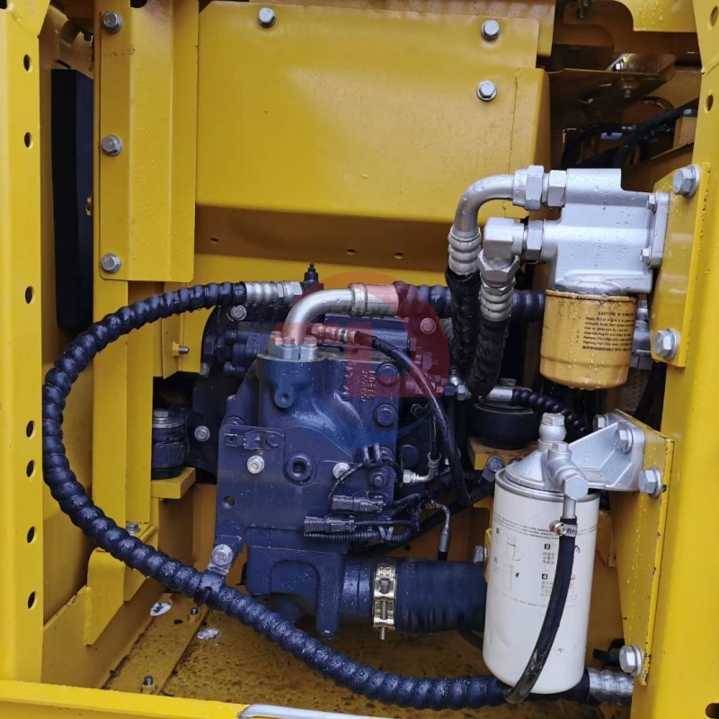 Hot Sale Mini excavator Komatsu PC110 Used Excavator 95 new Japan Original 11Ton komatsu Excavator