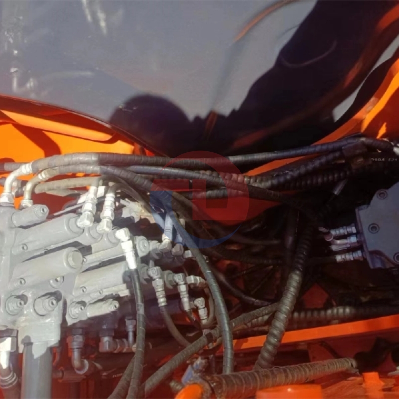 Used Hitachi Zx60 Mini Digger Cheap Price Original Machine Hitachi Excavator for Sale