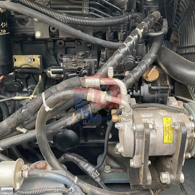 Used Excavators Sunward Swe80e Sale for Earth-moving High Quality Low Price