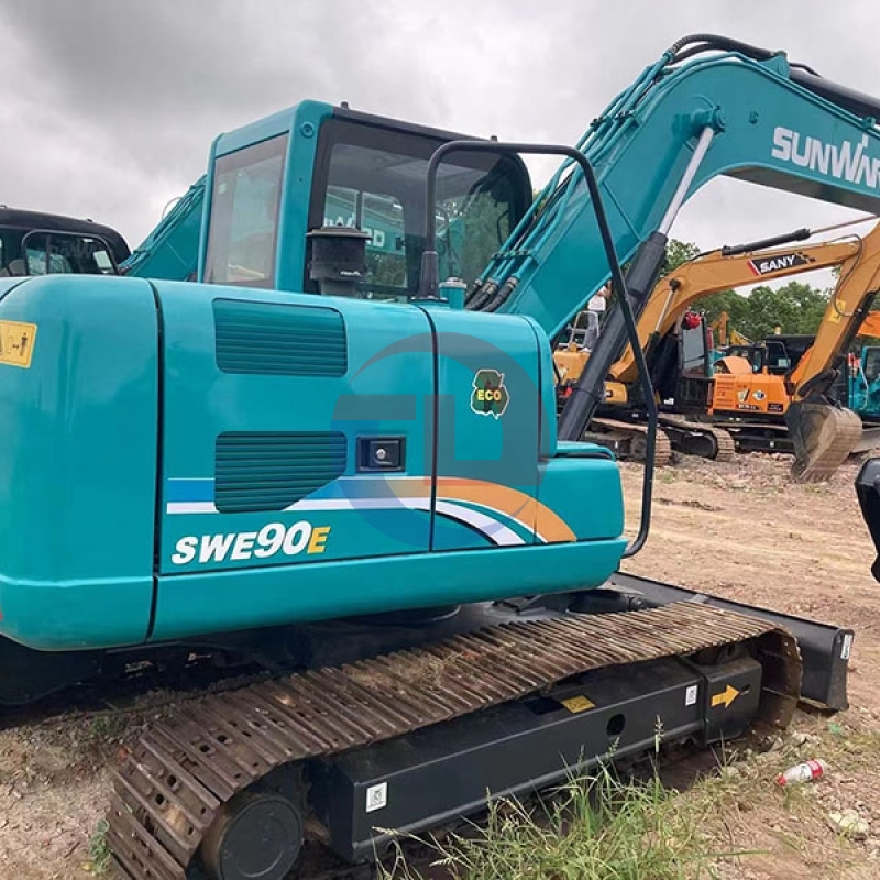 Used Excavators Sunwardd SWE90E for Sale in Shanghai Earthmoving Machinery Good Condition Low Hours