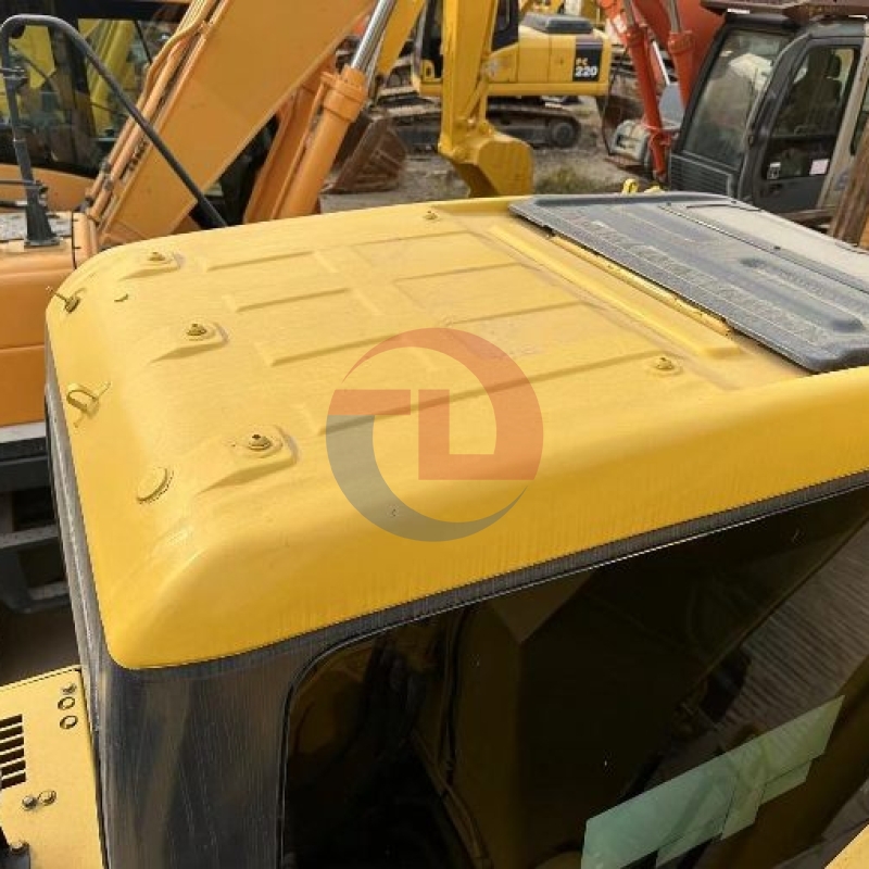 Secondhand Hydraulic Komatsu Mining Excavator Machinery PC220-7 22840KG