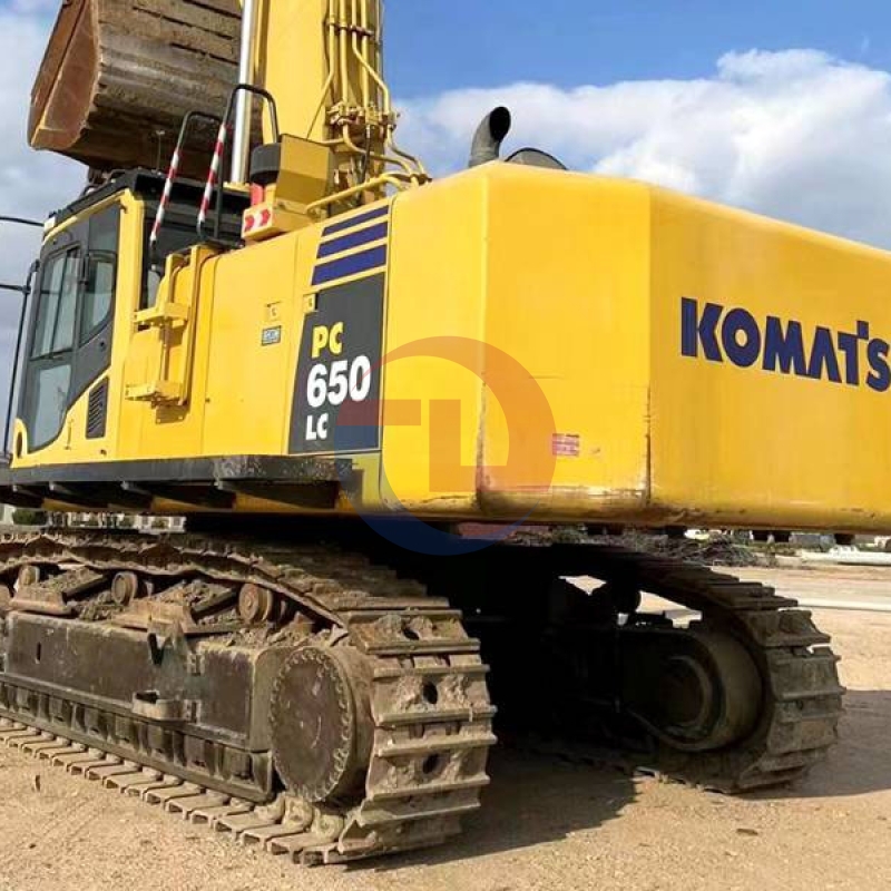 Efficient 65ton Excavator Used Komastu PC650 Heavy Construction Equipment for Sale