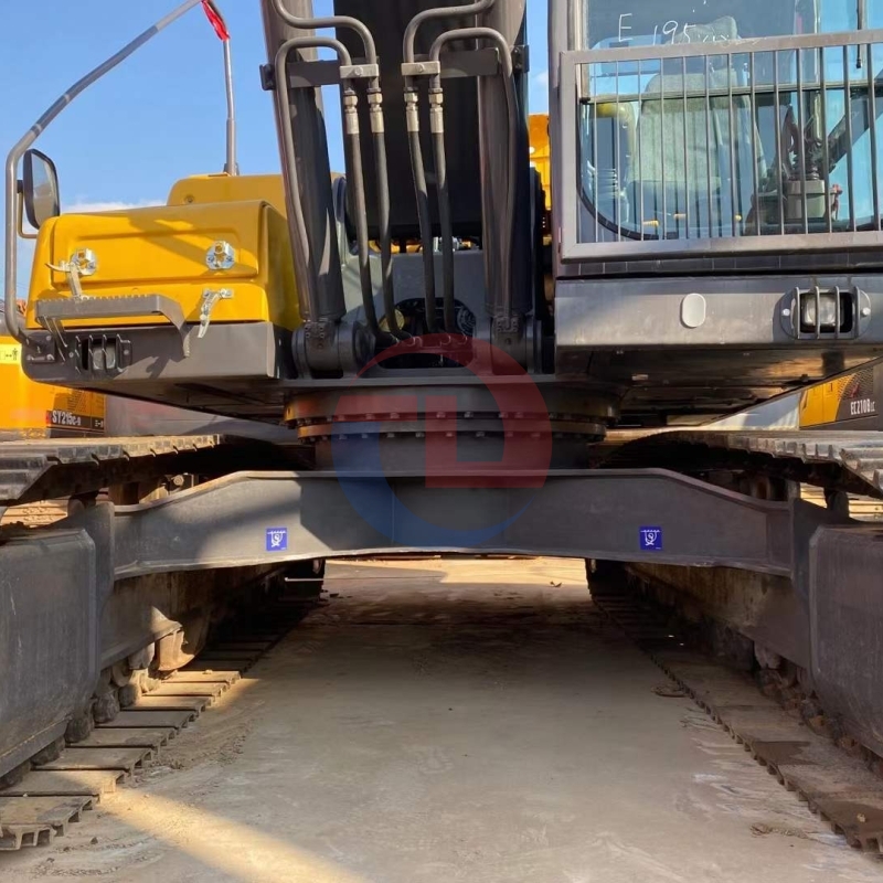 EC200D Used Volvo Excavator Earth Moving Equipment High Performance