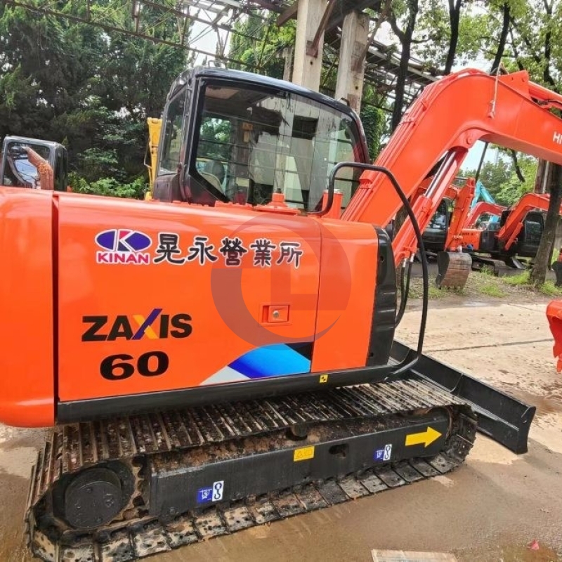 Used Compact Hydraulic Hitachi ZX60 Excavator 5850KG For Mining Construction 60