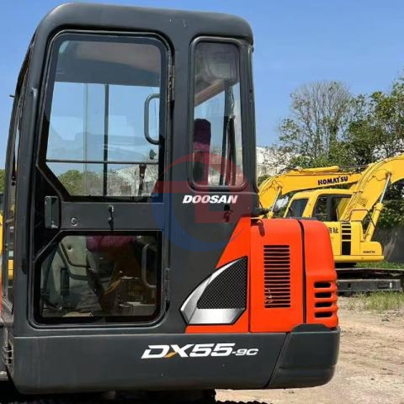 DX55-9C Original Korea Used Doosan Excavator Crawler Mini Digger 5 Ton
