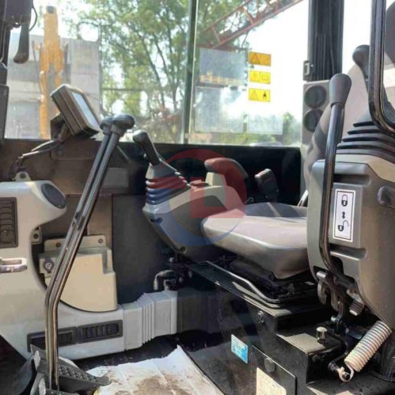 2021 Japanese Second Hand Diggers Used Cat 305.5E2 Excavator