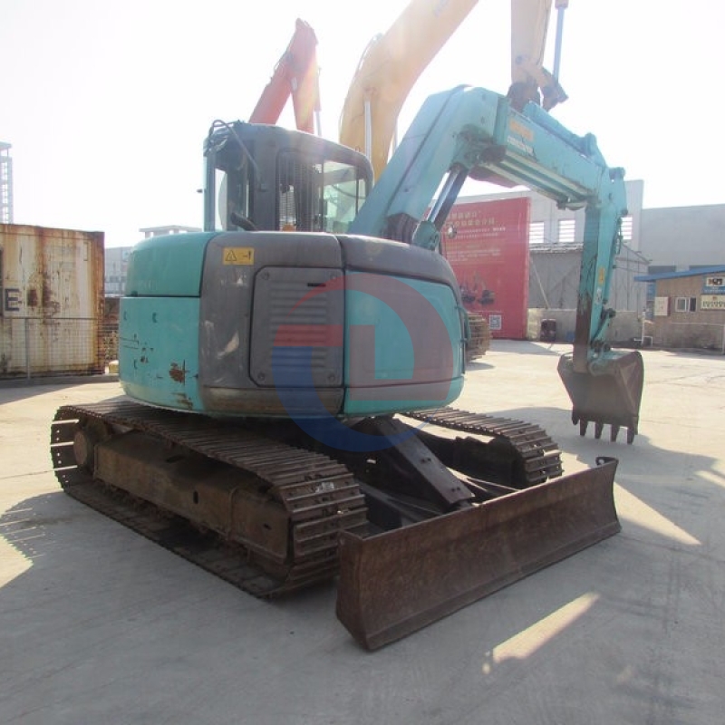 used digger excavator Kobelco SK75 secondhand 7.5ton excavator for sale
