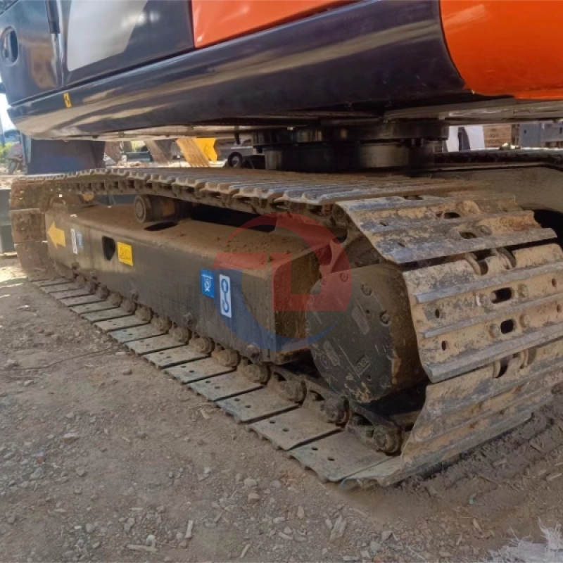 Used Hitachi Zx60 Mini Digger Cheap Price Original Machine Hitachi Excavator for Sale