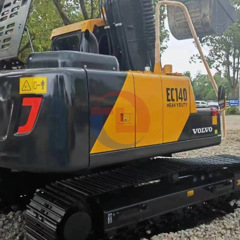 Used Digger on Sale Low Price Crawler Excavator Volvo EC140
