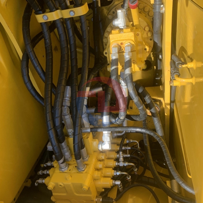 Used Original Komatsu PC130-8 Crawler Excavator 13ton Japan Made with Core Engine Second-Hand Komatsu  PC130-8