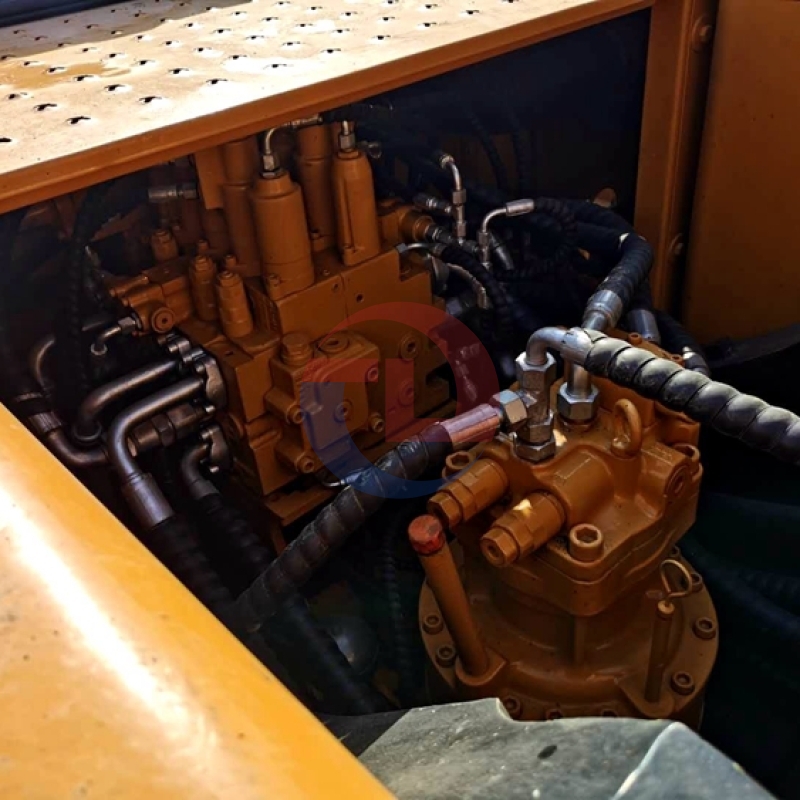 118KW 21900KG Hydraulic Used Sany Excavator SY215C SY215CPro