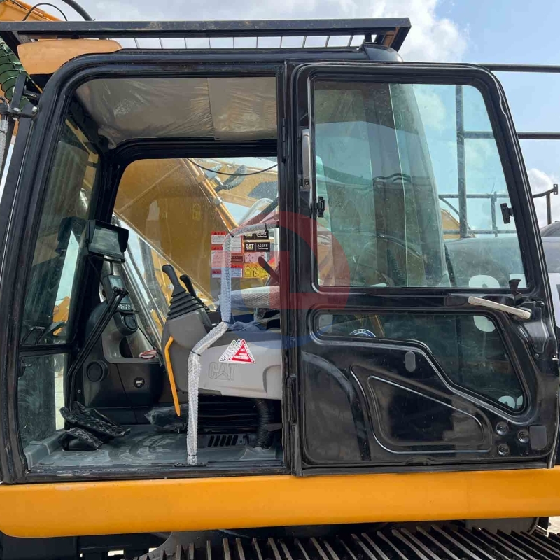 118KW Used Excavator Equipment Caterpillar 323D2 Hydraulic Crawler Excavators