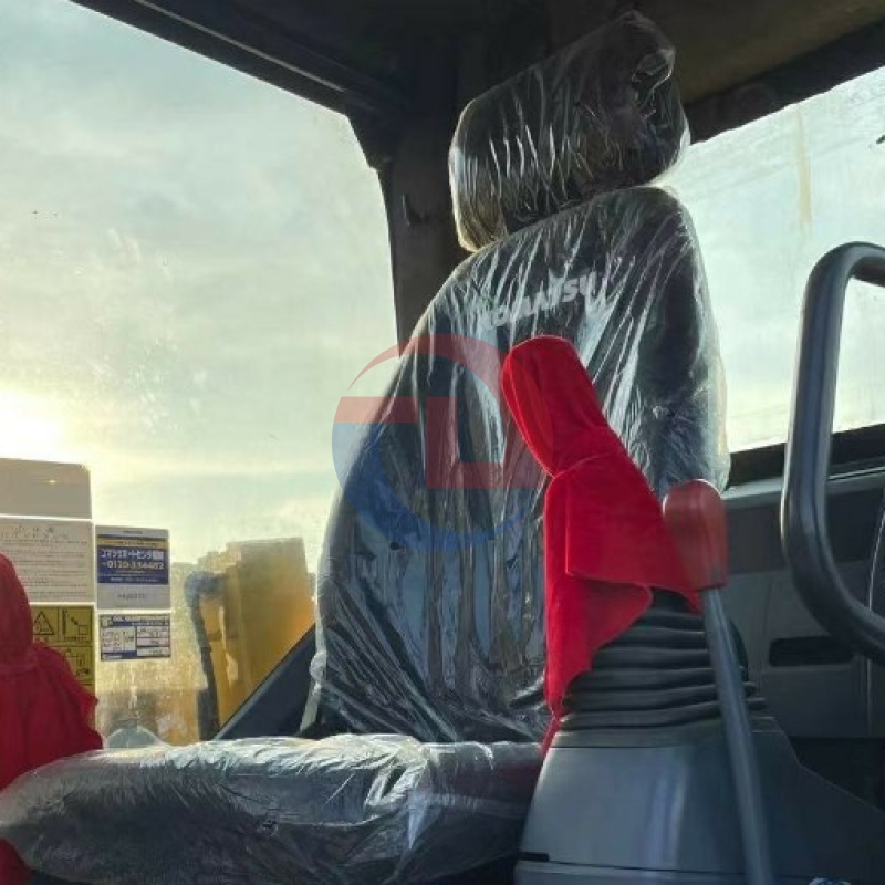 Komatsu PC128US Repossessed Earthmoving Equipment Industrial Digging Machines Used Excavators