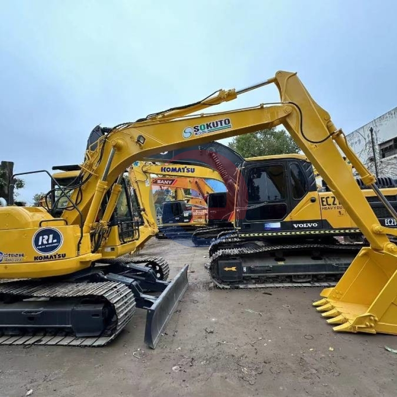 Japanese Used Komatsu Excavator PC128US Repossessed Mini Crawler