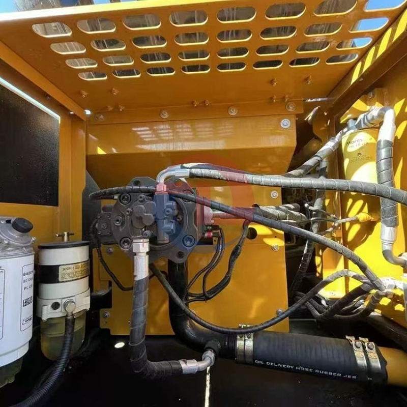 Perform Outstandingly in Various Tasks Sany 265 Excavator 27ton Medium-sized Crawler Excavator SY265C LC Landscaping