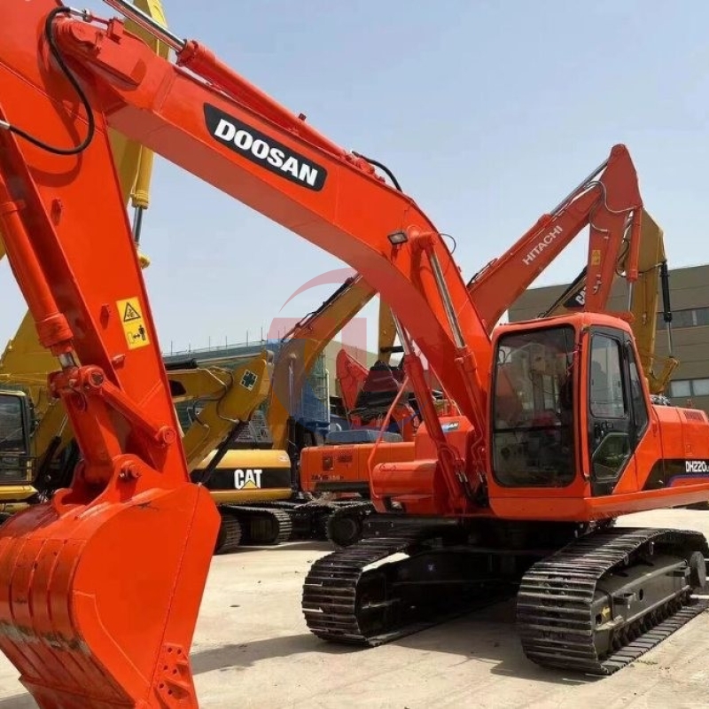 Doosan DH220LC Used Hydraulic Excavator Equipment Second Hand Diggers