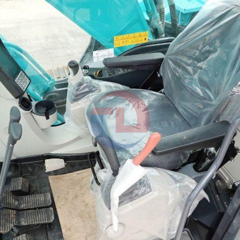 Turbocharged Hydraulic Second hand Kobelco SK220 Excavator Digger 22900KG