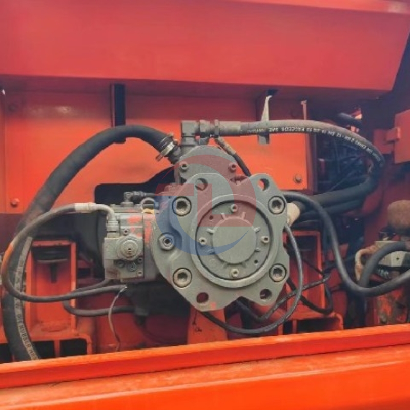 29T Doosan DH300LC Used Track Excavator Repossessed Road Digging Machine