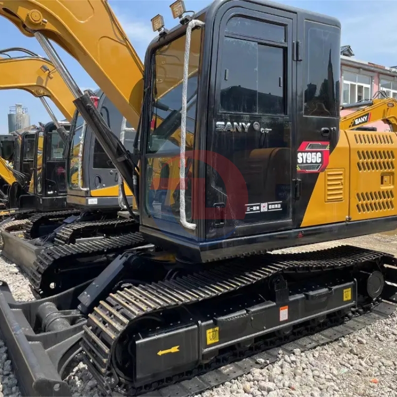 used China Second Hand Sany SY95 9.5ton Mini Excavator for Sale at a low price