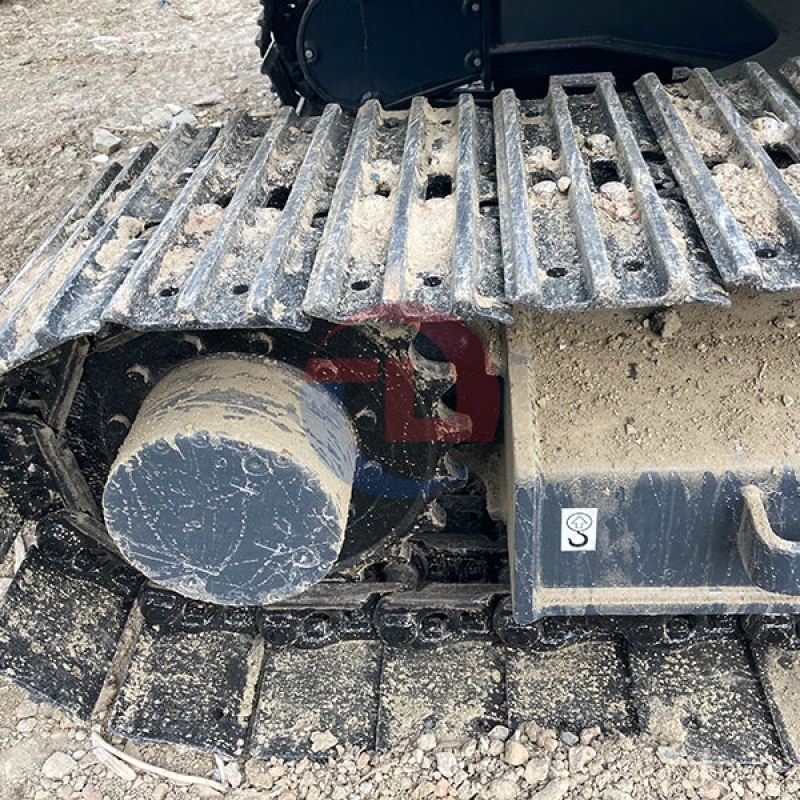 Small Earthmoving Machinery Sunward SWE100E Used Crawler Home Excavator 10tons Swe100 Mini Farm Digger for Sale