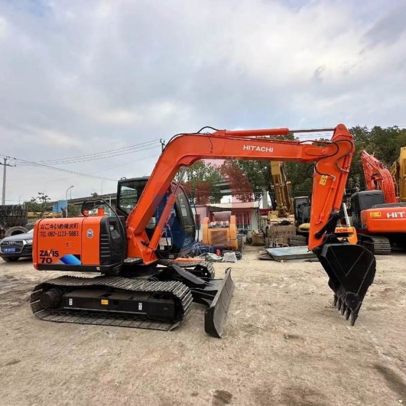 Original Japan ZX70 Used Hitachi Mini Excavator 7ton Second Hand Hydraulic Crawler
