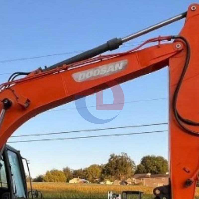 Used Doosan DX140LC Ground Digging Machine 2nd Hand Diggers Excavator