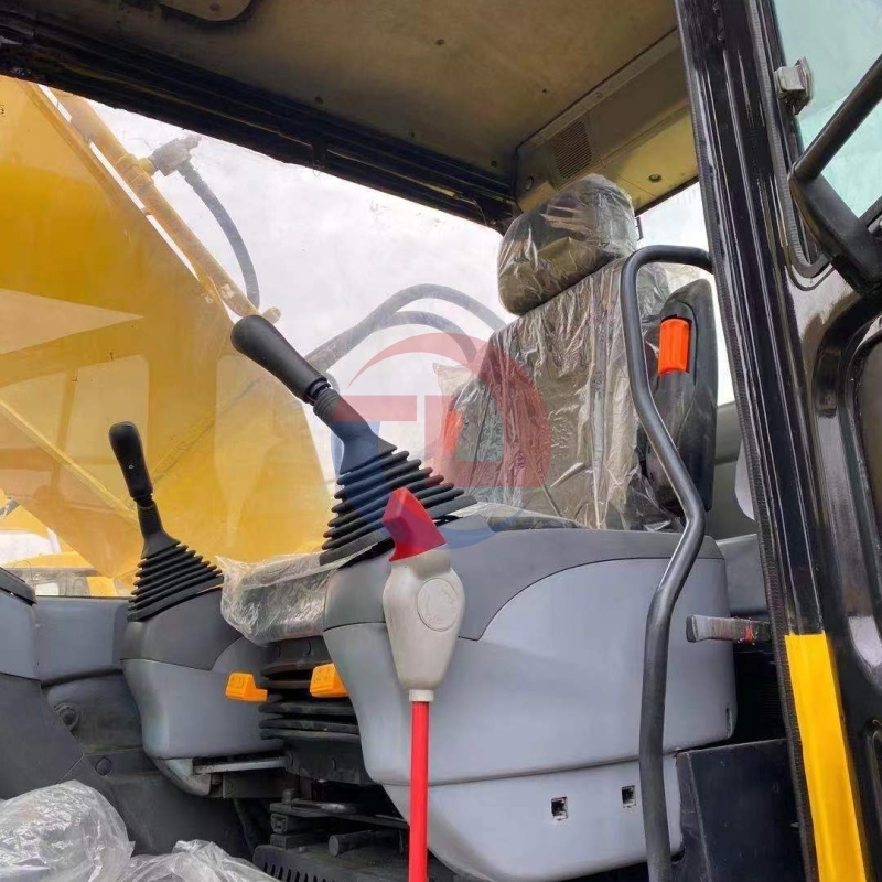 Hot Sell Of Great Quality Used Komatsu Pc200-7 Original Japan Cheap For Sale In Nice Condition Used Excavators