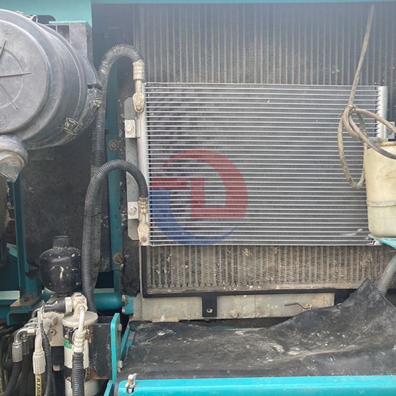 Small Earthmoving Machinery Sunward SWE100E Used Crawler Home Excavator 10tons Swe100 Mini Farm Digger for Sale