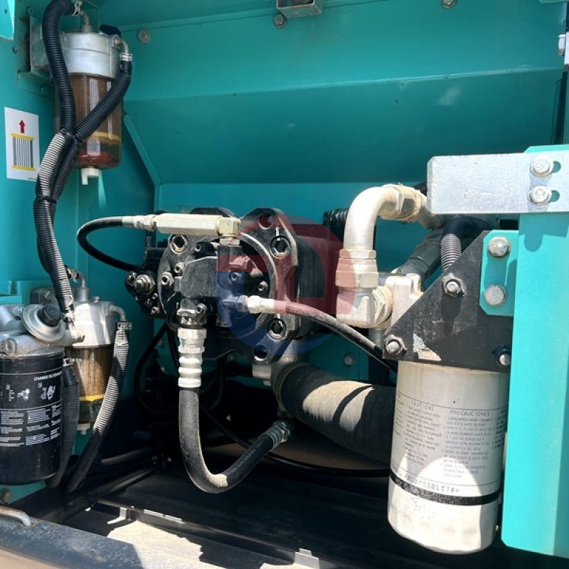 Good condition Used Excavator Kobelco SK200D for sale