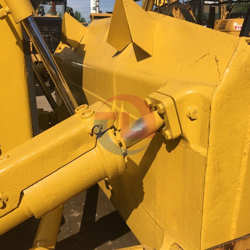 Bulldozer For Sale Bulldozer KOMATSU D155 With Cheap Price And Good Condition