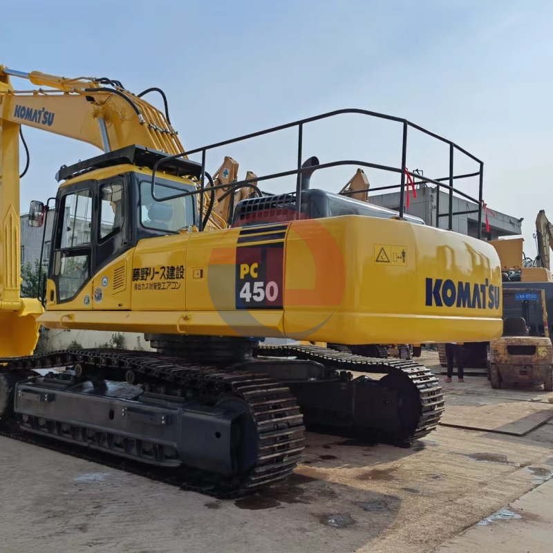 Used Japan Second Hand Komatsu PC450-7 Digger 45 Ton Excavator Machine